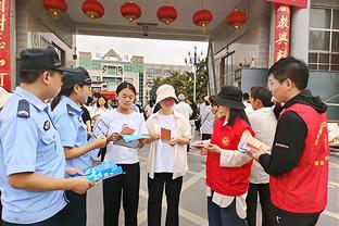 包揽冠亚军！WTT大满贯男单半决赛：梁靖崑4-2晋级 王楚钦4-1晋级