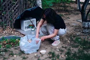 沙特足协高层：和梅西谈过转会，他当时想带着好友一起去新球队